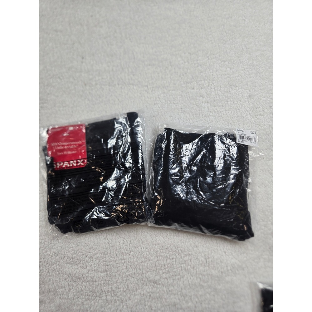 Spanx Supersmooth Undie-tectable Lace Hi-Hipster Panties Very Black 2 Pair Lrg